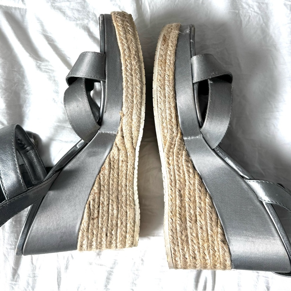 Hogan Gray strappy wedge Sandals size 40 9.5IS GUC